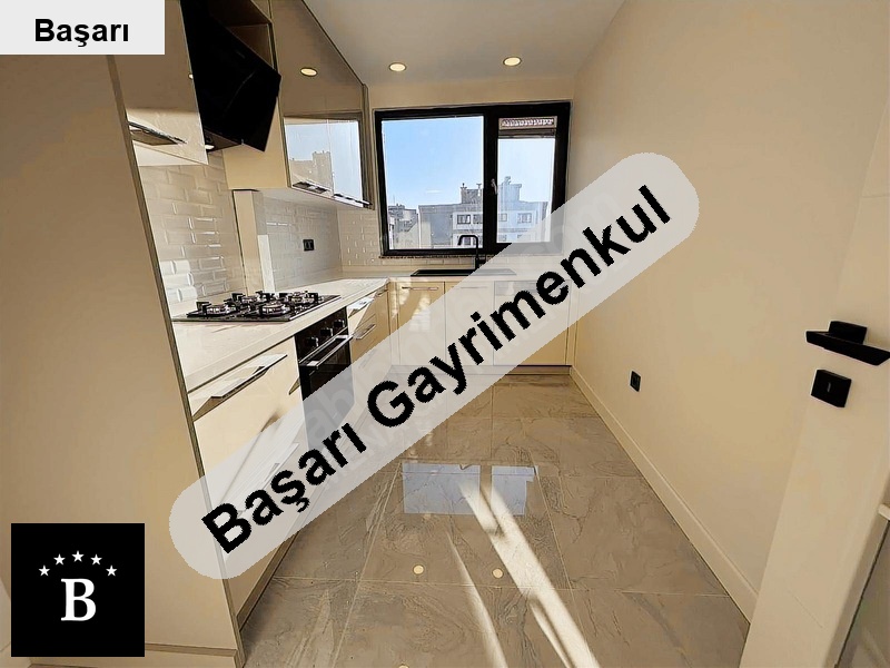 Başarı'dan  bağdat'a 200m ön  cepheli ebanyolu 2+1