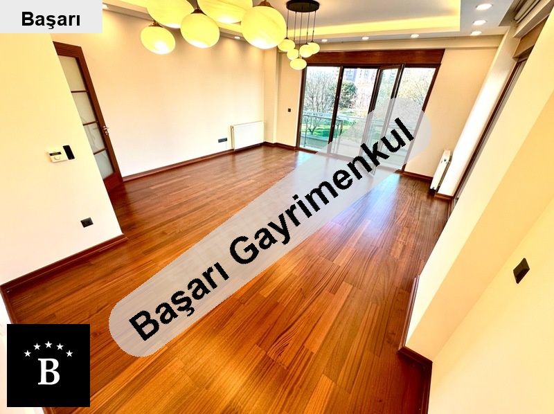 Başarı'dan  kadıköy  60yıl park manzaralı 2+1 balkonlu