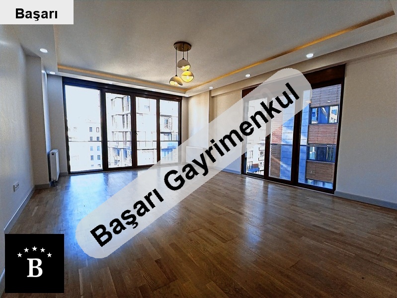 Başarı'dan  sahi̇lde 95 m² net 3+1 daire 2 kat kapalı otoparklı