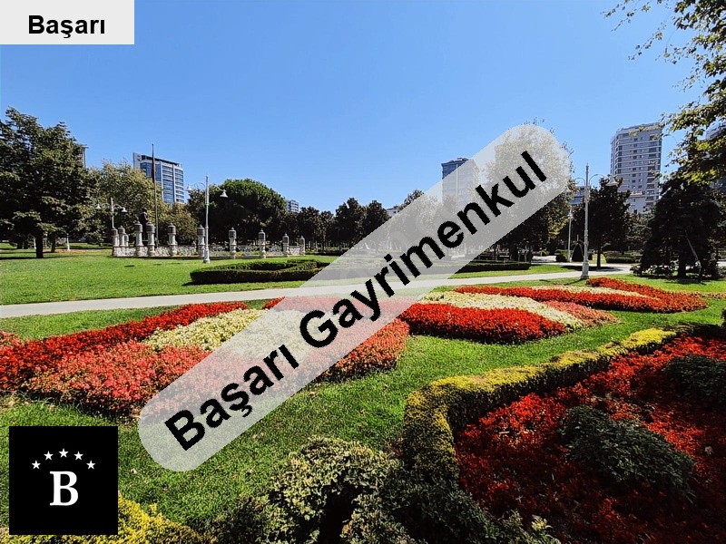 Başarı'dan  60yil parkina 2bi̇nada 4+1 geni̇ş balkonlu