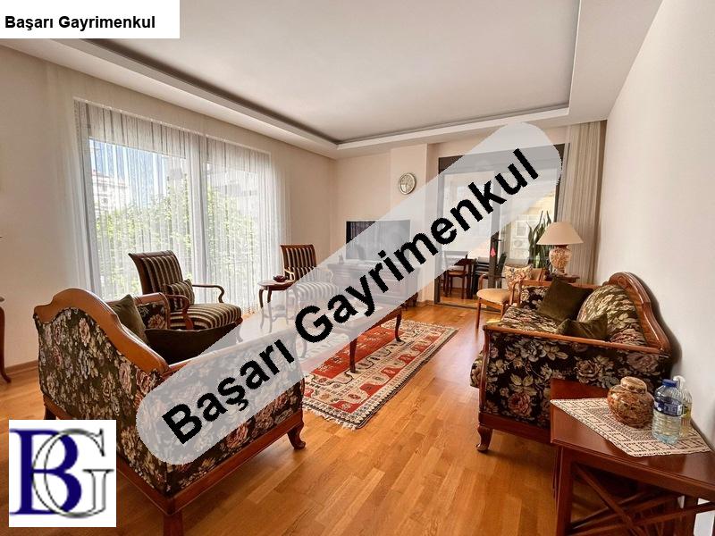 Başarı'da bostancı bağdat'a &ccedil;ok yakın 130 m2 balkonlu fırsattır !!