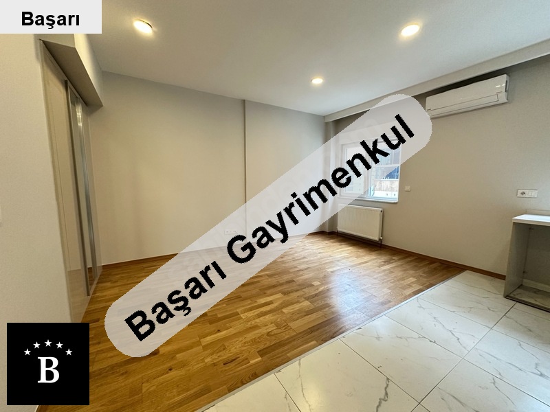 Başarı'dan   sahi̇l 3yillik bi̇nada 1+1 satilik