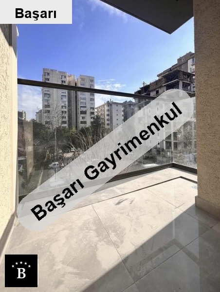 Başarı'dan  ckm sokaği i̇ş yeri̇ne konuta 125m2 3+1 balkonlu sifir