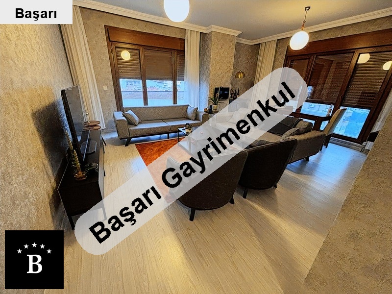 Başarı'dan bostanci kocayol cad üzeri̇nde 2+1 80m²net