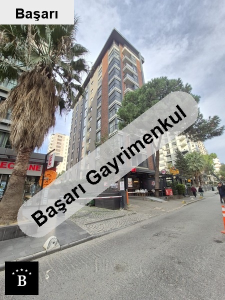 Başarı'dan erenköy di̇van'in sokağinda bağdat si̇ne 3 bi̇na