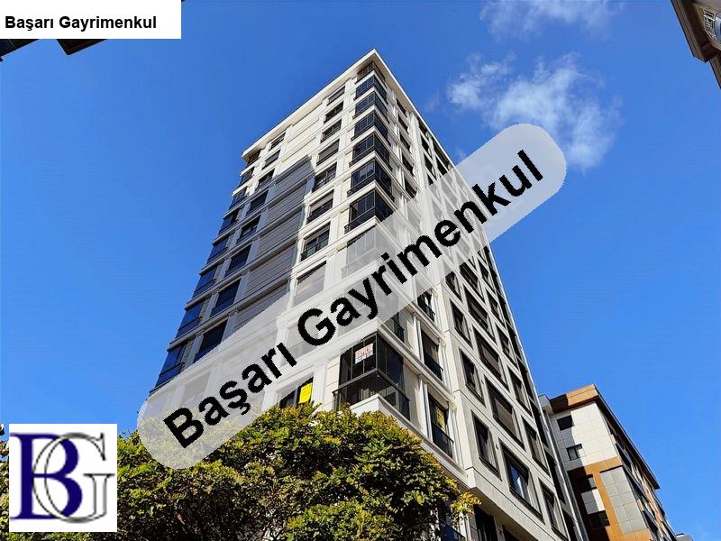 suadiye &ccedil;olak i̇smail caddesinde yeni binada 140m2 3+1