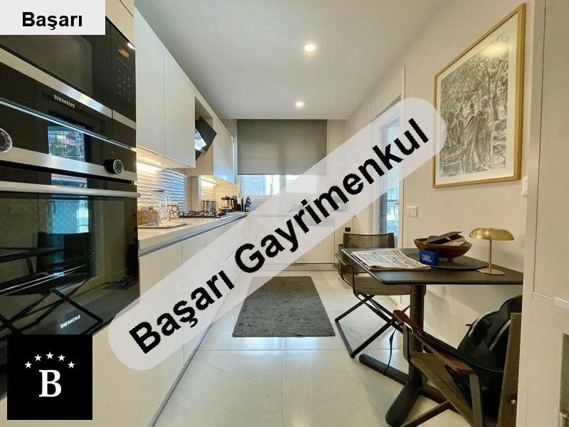 Başarı'dan  bağdat cad 1paralelde katta tek 3+1 116m2