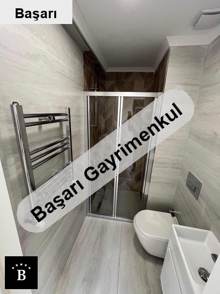 Başarı'dan bostancı'da site dairesi