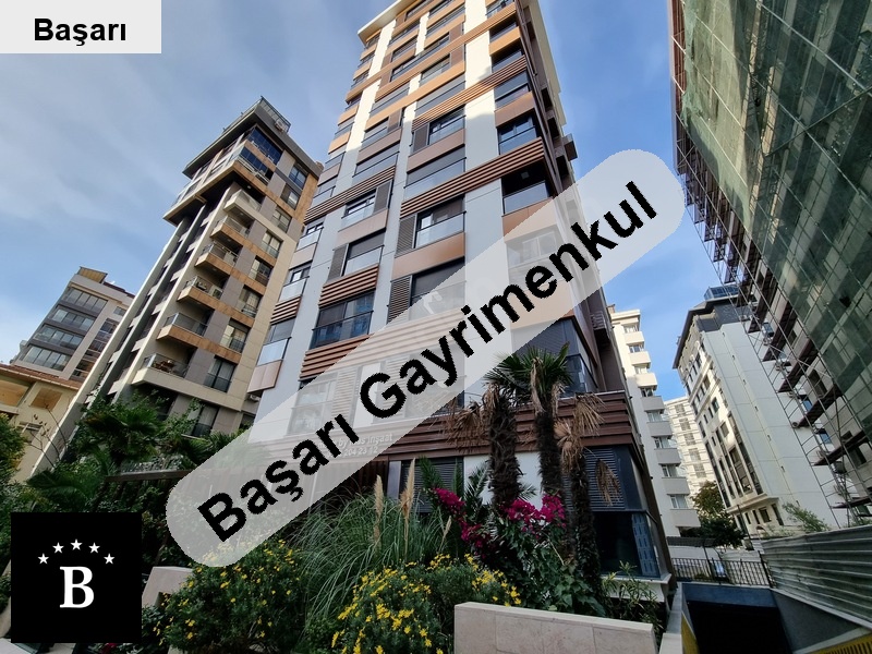 Başarı'dan sahi̇l parseli̇nde ye 2 paralel 1+1 ebeynli̇