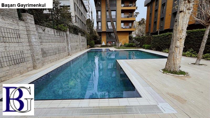 Başarı'dan Erenk&ouml;y Sahil'de 6+2 425  m2 deni̇z manzarali bah&ccedil;e dublexi  4 ara&ccedil;lık kapalı garaj hakkı butik sitede