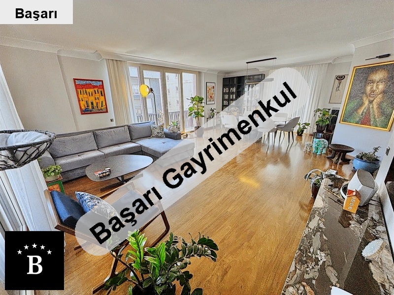 Başarı'dan  sahi̇l de katta tek satilik 4+1