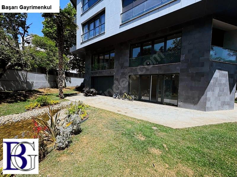 başarıdan suadi̇ye sahi̇l yali parsel 100 M2 geni̇ş  bah&ccedil;e kullanimli 3+1