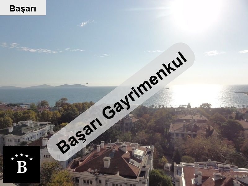 Başarı'dan  büyük klübe yakin lebi̇derya 240m2 katta tek 4+1