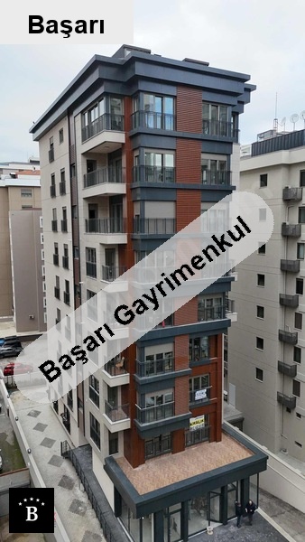 Başarı'dan  plaj yolu sokak'ta satilik geni̇ş 3+2 dublex