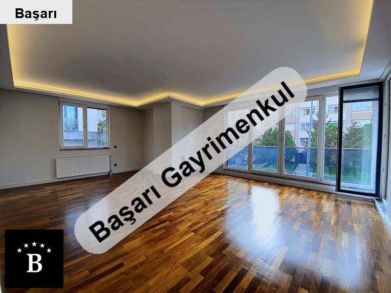 Başarı'dan  sahi̇l'de60yil parkina komşu 175m2 4+1 satilik dai̇re