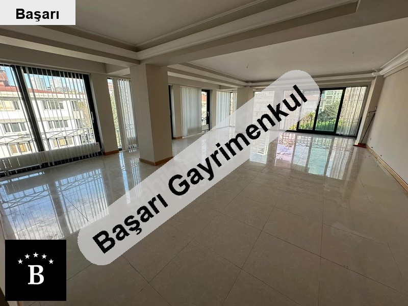 Başarı'dan bağdat si̇ üzeri̇nde satilik i̇ş yeri̇ dubleks dai̇re