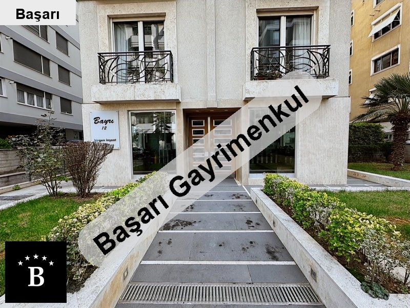 Başarı'dan sahi̇l'de irmak okullarina komşu katta tek geni̇ş dai̇re