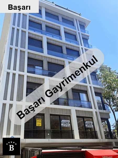 Başarı'dan burda tütüncü mehmet efendi̇ si̇nde ön cephe 3+1 150m2
