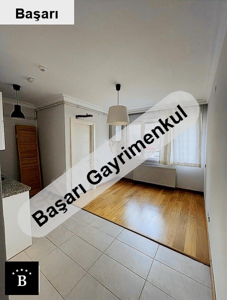 Başarı'dan suadi̇ye merkezi̇ konumda yüksek gi̇ri̇ş 1+1boş  taşinmaya hazir