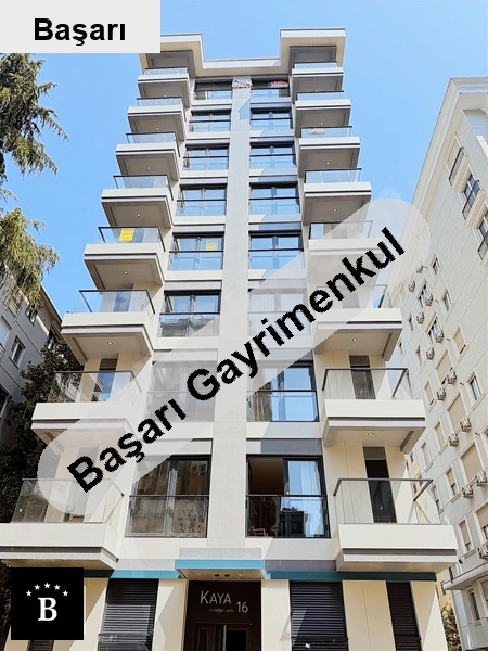 Başarı'dan   sahi̇lde 135m2 balkonlu sifir