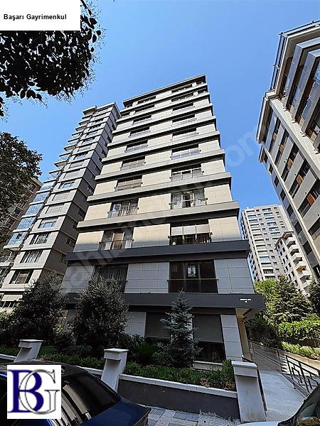 Başarı'dan b&uuml;y&uuml;k kul&uuml;p'de 2023 yapmı  4+43 m2 salonlu muhteşem konumda fırsattır !!!