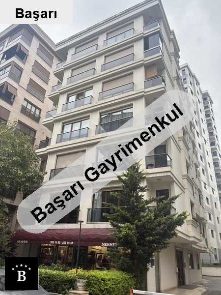 Başarı'dan bağdat si̇ne 3 bi̇na 2+1 satilik geni̇ş dai̇re