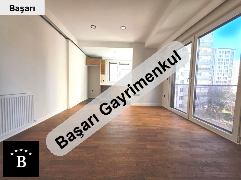 Başarı'dan şaşkinbakkal bağdata yakin 5 yillik yeni̇ 75m2 lüks boş dai̇re