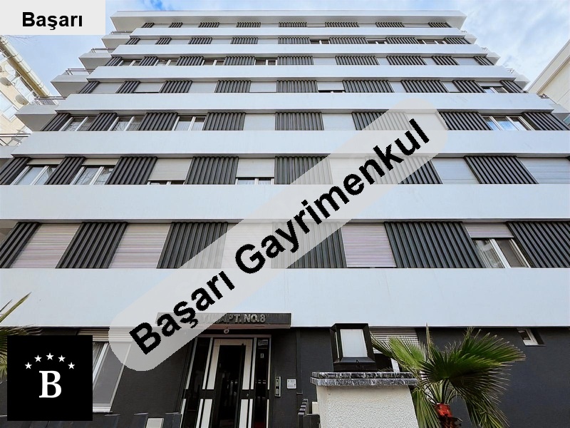 Başarı'dan suadiye'de feride geçidi'ne komşu yeni butik binada 2+1 arakat