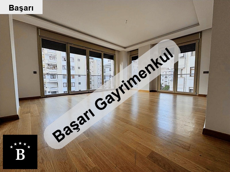 Başarı'dan suadiye'de alternatifsiz geniş 3+1 depo | otopark | geniş peyzaj