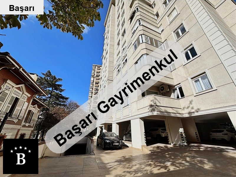 Başarı'dan kadiköy göztepe konutlari satilik havuzlu lüks 5+1 dubleks dai̇re