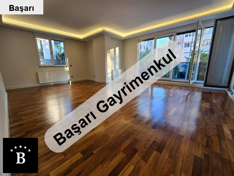Başarı'dan  sahi̇lde eli̇t bi̇nada 4+1 net 140m² süperlüx !