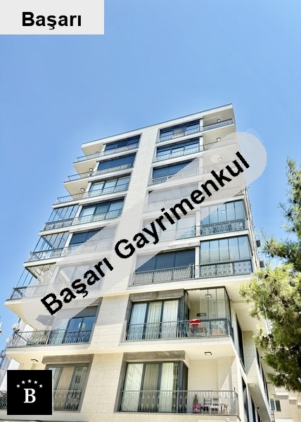 Başarı'dan  suadi̇ye sahi̇lde 3+1 ebeynli̇ balkonlu ferah yeni̇!