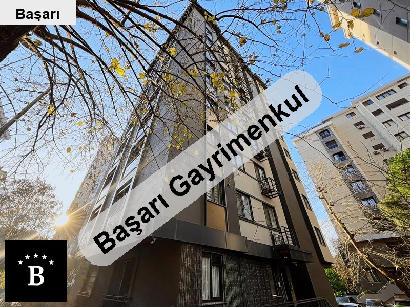 Başarı'dan firsat! suadiye'de bağdat caddesine yakın boş i̇skanlı 2+1
