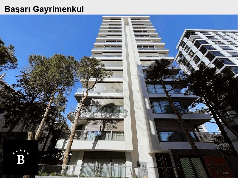 Başarı'dan bagdat si̇ne 1dk mesafede sifir deniz manzaralı &ccedil;ok prestijli binada