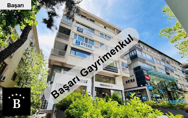 Başarı'dan  bağdat cadüzeri̇nde i̇şyeri̇ne uygun 3+1