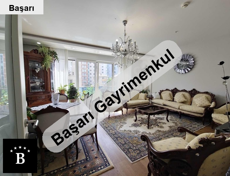 Başarı'dan suadi̇ye ayşe kadin'da 3+1 satilik dai̇re 5 yillik bi̇na yhavuzlu