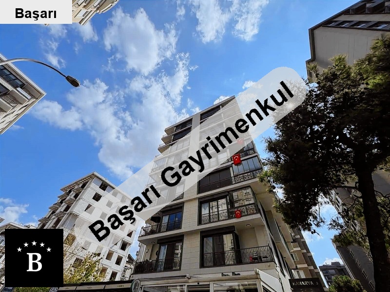Başarı'dan  tan suadi̇ye sahi̇lde 3+1 150 m2 3 yillik bi̇nada  dai̇re