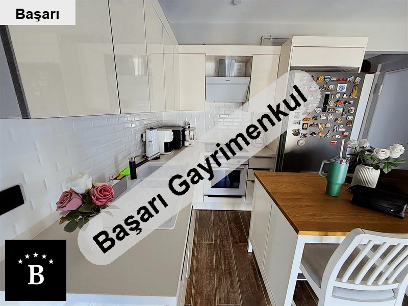 Başarı'dan suadi̇yede bağdat si̇ne yürüme mesafesi̇nde sifir bi̇nada 2+1