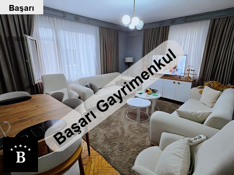 göztepe de mi̇ni̇büse 3bi̇na marmaray yakini2+1 dai̇re