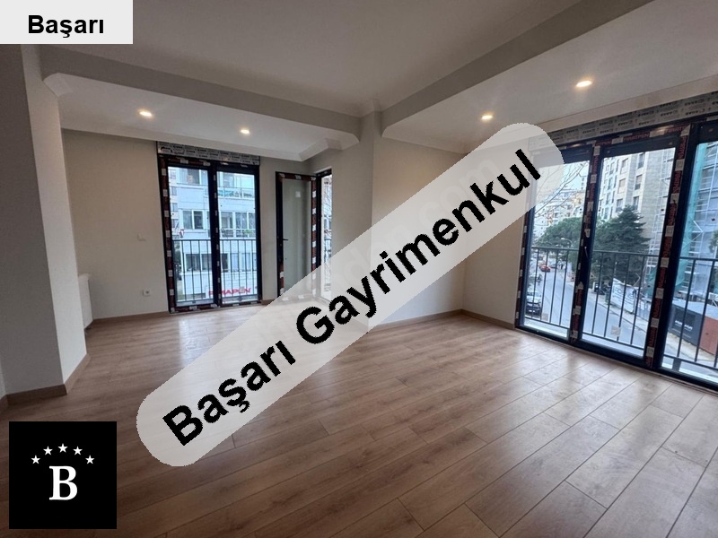 Başarı'dan feneryolu özgürlük parkina yakin balkonlu 100 m2 2+1 sifir