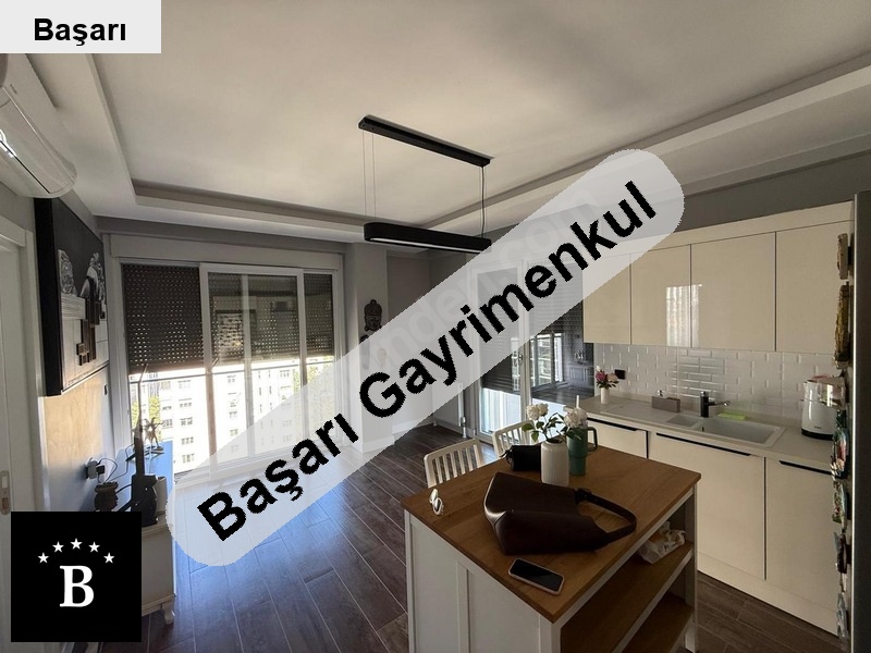 Başarı'dan suadi̇ye bağdat si̇ne yürüme mesafesi̇nde sifir bi̇na 2+1