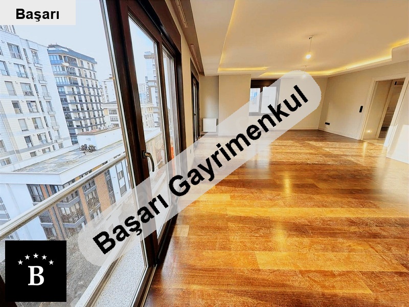 Başarı'dan oyuncak müzesi̇ne komşu katta tek 175 m2 net balkonlu 4+1 dai̇re