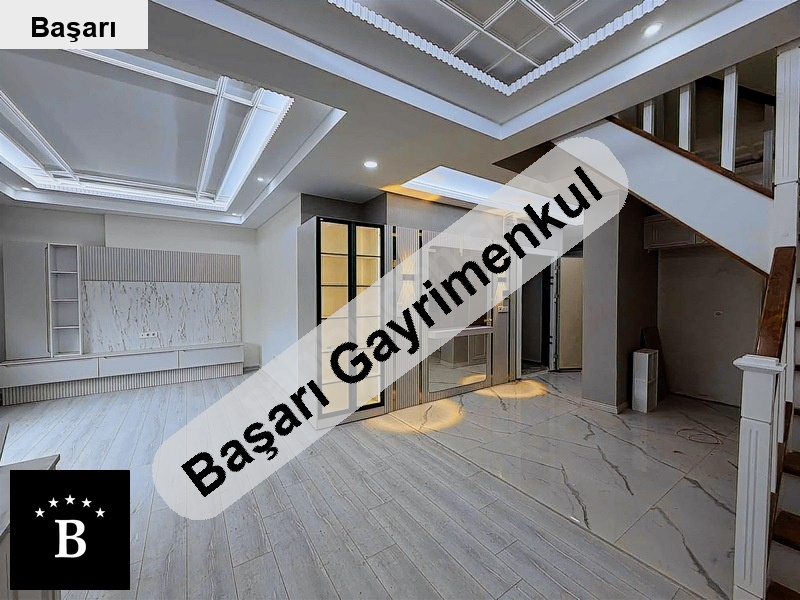 Başarı'dan suadi̇ye'de çi̇ft terasli 3+2 sifir ultra lüks