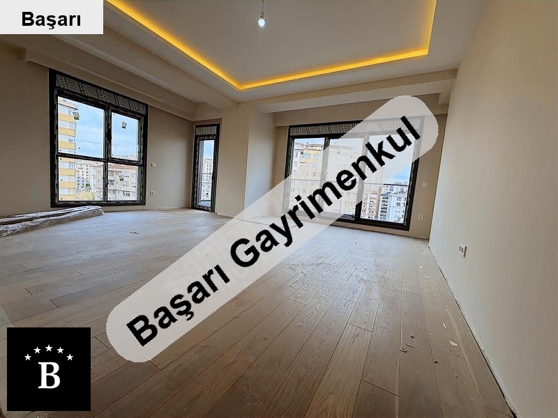 Başarı'dan bağdat caddesine 80 metre 105 m2 net satilik sifir 3+1 dai̇re