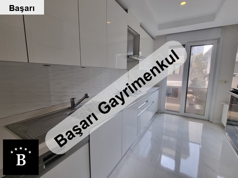 Başarı'dan ga plus çi̇ftehavuzlar bağdat si̇ne 2bi̇na 130m² 3+1 yeni̇