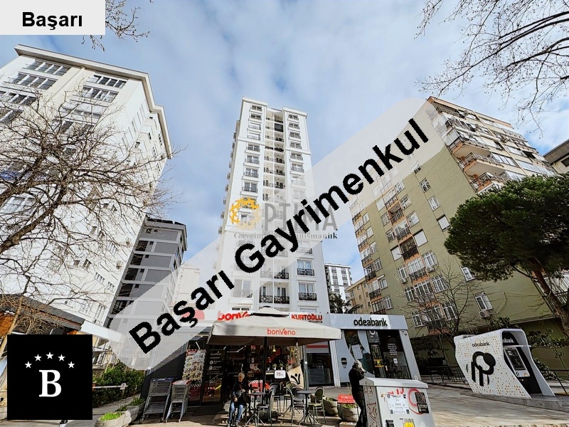 Başarı'dan suadi̇ye mi̇ni̇büs yolu üzeri̇nde yeni̇ bi̇nada boş 2+1