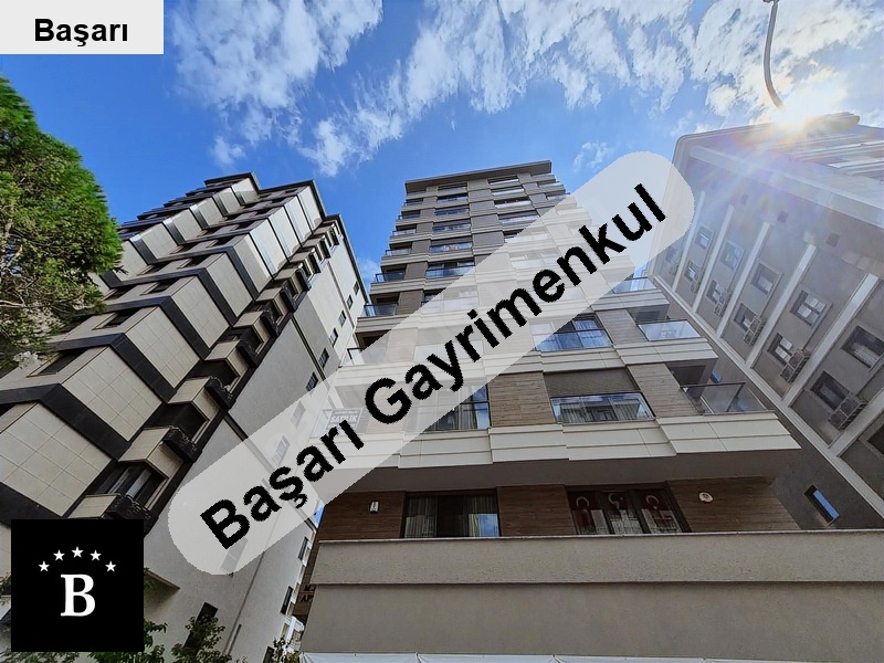Başarı'dan tanzi̇mat üzeri̇ 120m2 3+1 balkonlu sifir