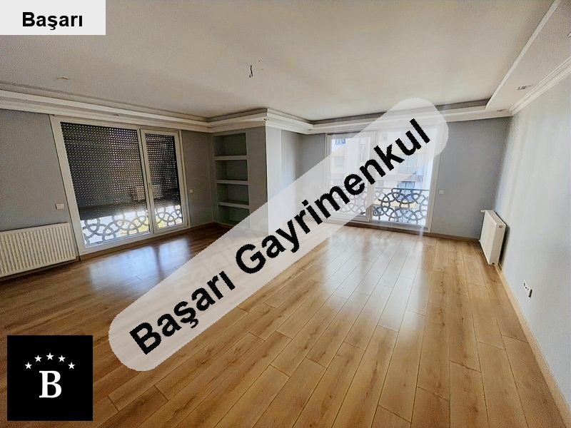 Başarı'dan suadi̇ye'de marmaray i̇le yeni̇ metro i̇stasyonuna yakin 3+1 dai̇re