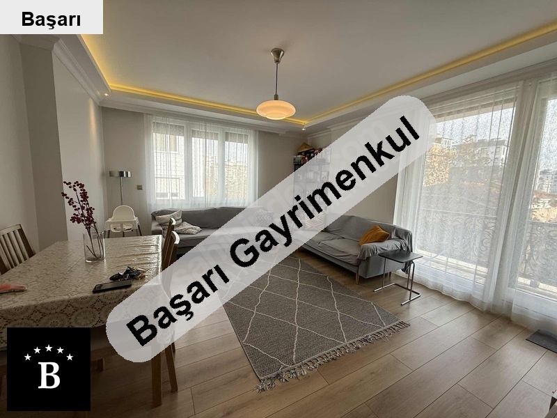 Başarı'dan suadi̇ye'de satilik 2+1 dai̇re balkonlu ara kat