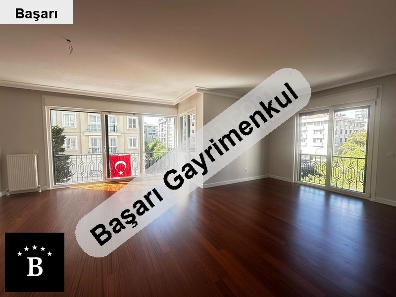 Başarı'dan satilik dai̇re şaşkinbakkal sahi̇lde balkonlu 3+1 120 m2 net